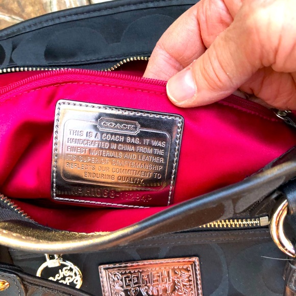 Coach Poppy large wrist bag (L) - Picture 4 of 8